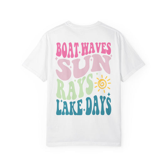'Boat, Waves, Sun, Rays' Retro Summer Graphic Tee